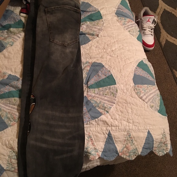 Grindhouse - Picture 3 of 3